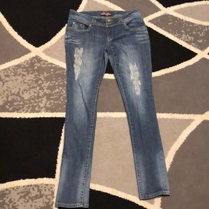 Makers of true originals skinny jeans